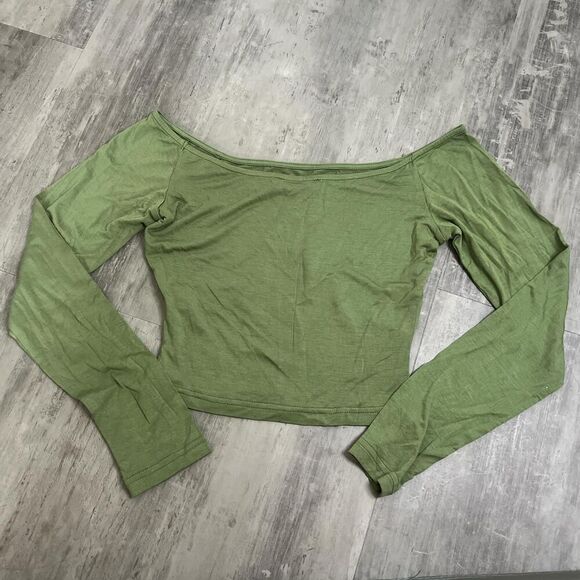 Cropped Long Sleeve Ballet Style TShirt Green Size XSmall - Picture 2 of 4